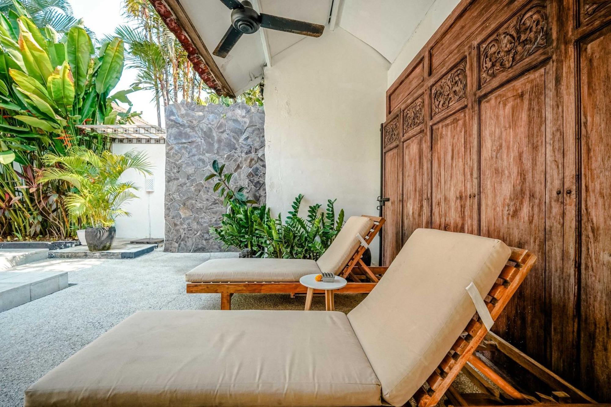 Lalita Seminyak Villa Bagian luar foto