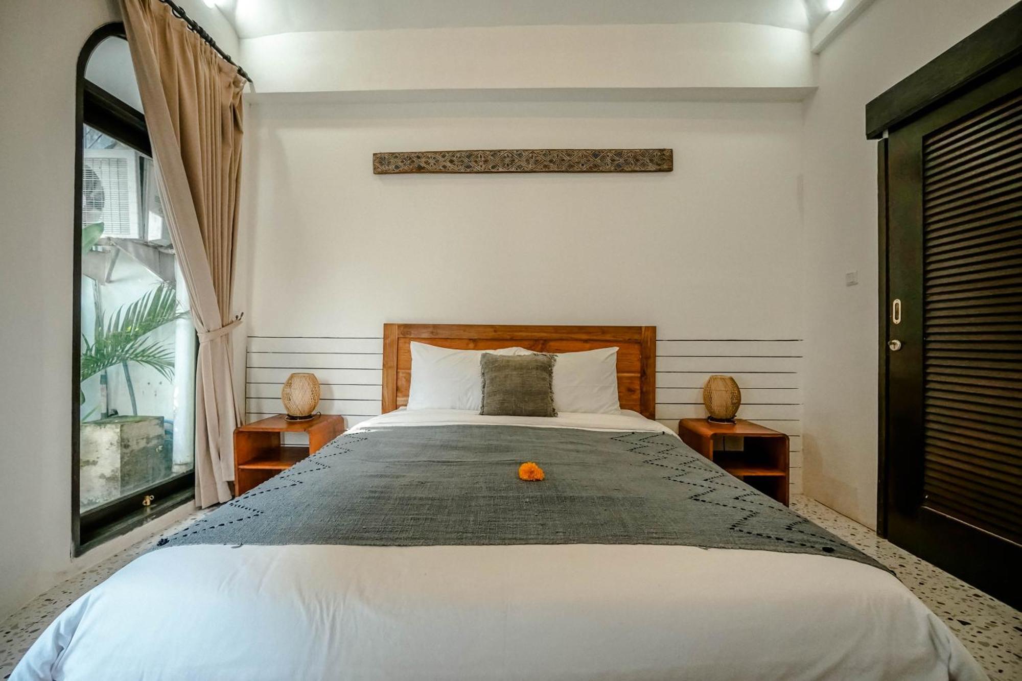 Lalita Seminyak Villa Bagian luar foto