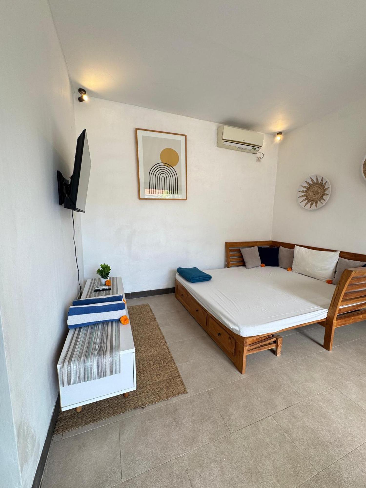 Lalita Seminyak Villa Bagian luar foto