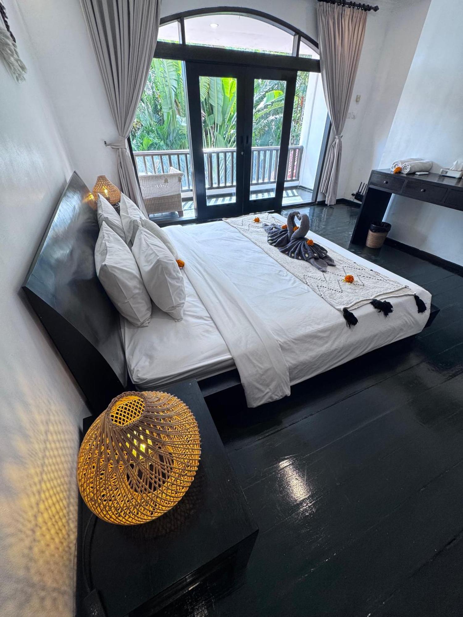 Lalita Seminyak Villa Bagian luar foto