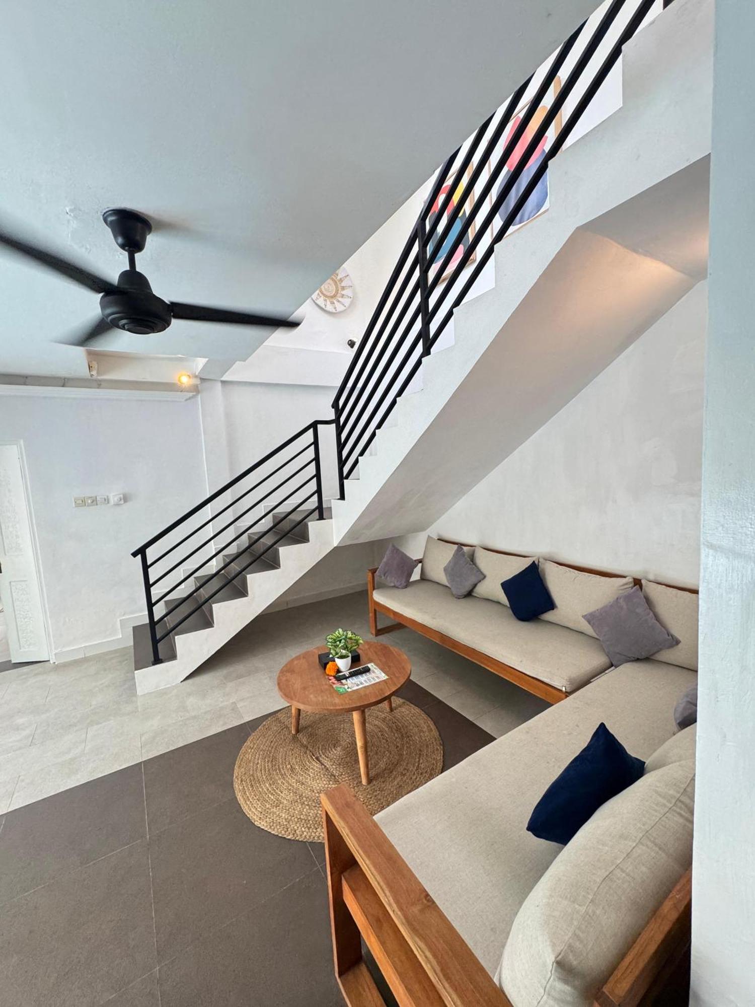 Lalita Seminyak Villa Bagian luar foto