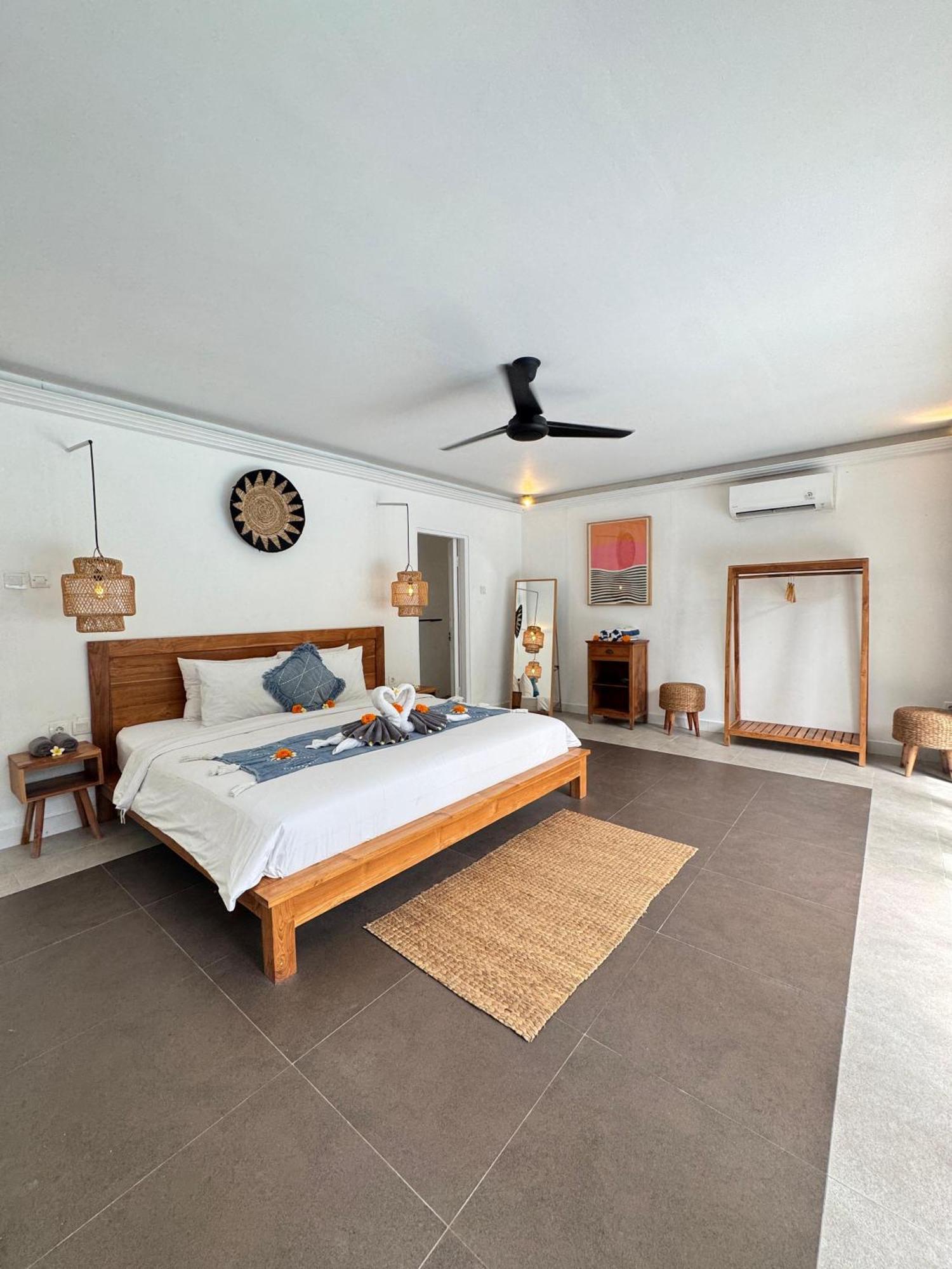 Lalita Seminyak Villa Bagian luar foto